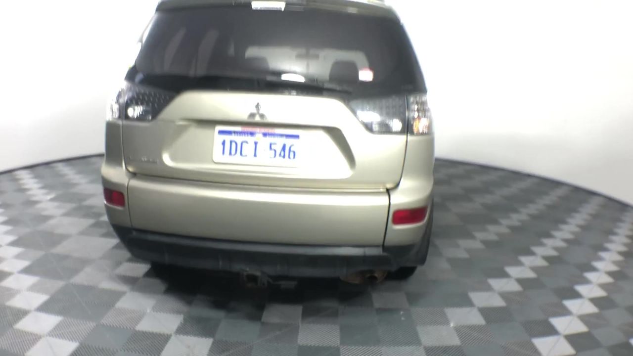 MEDIEVAL Lady Costume for Adults,  Small, 9781.  Buyers Note - Discount Fre