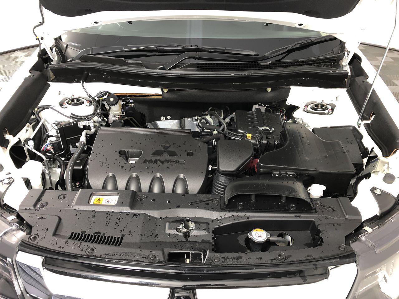 AU PreDecimal Bank Note Set Limited Edition Rare Banknote Album-Gold Plated