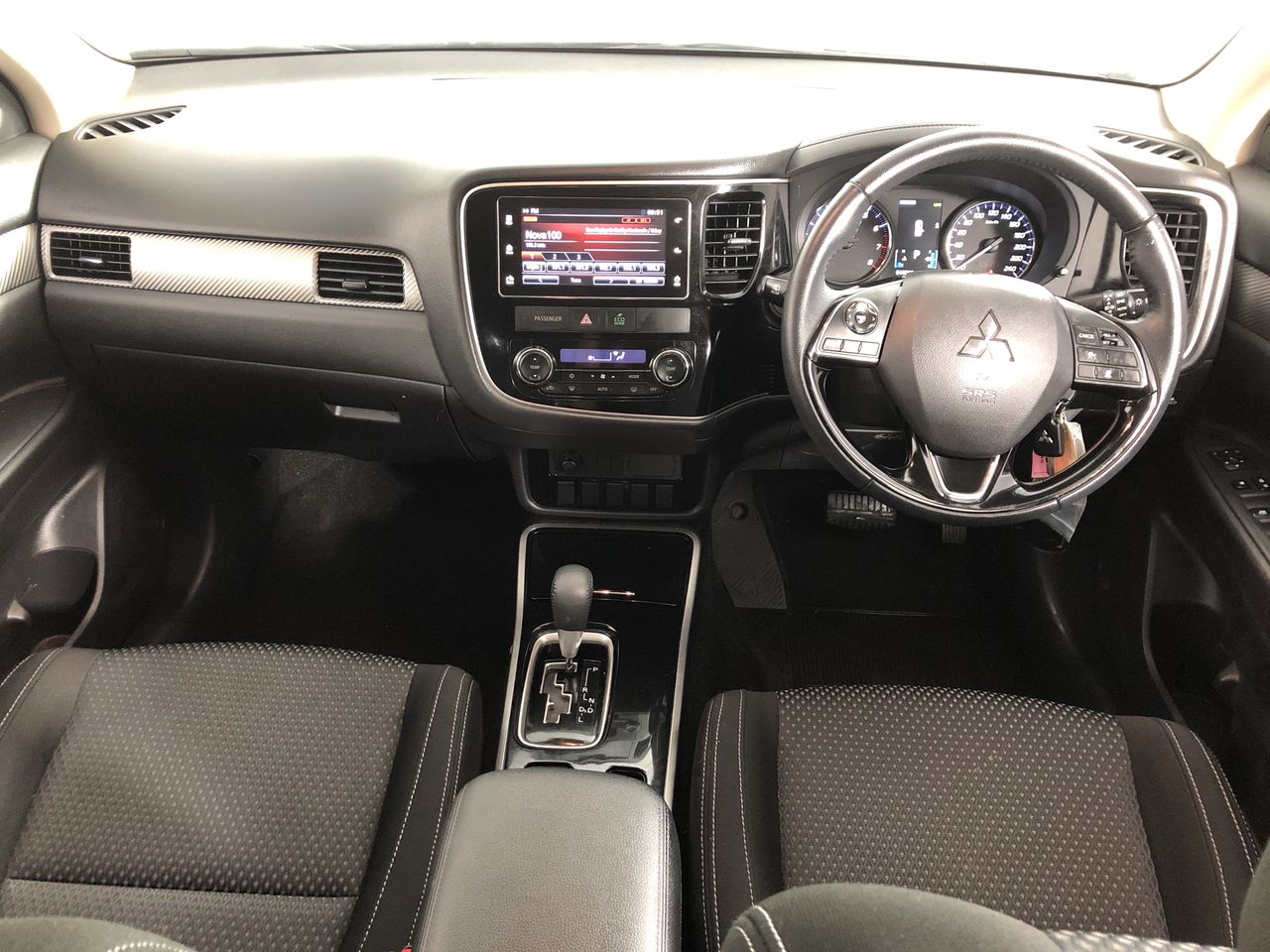 Certified Set of 5 x 5 gram "Polymer Note Series" Finished in 999 24 k Gold