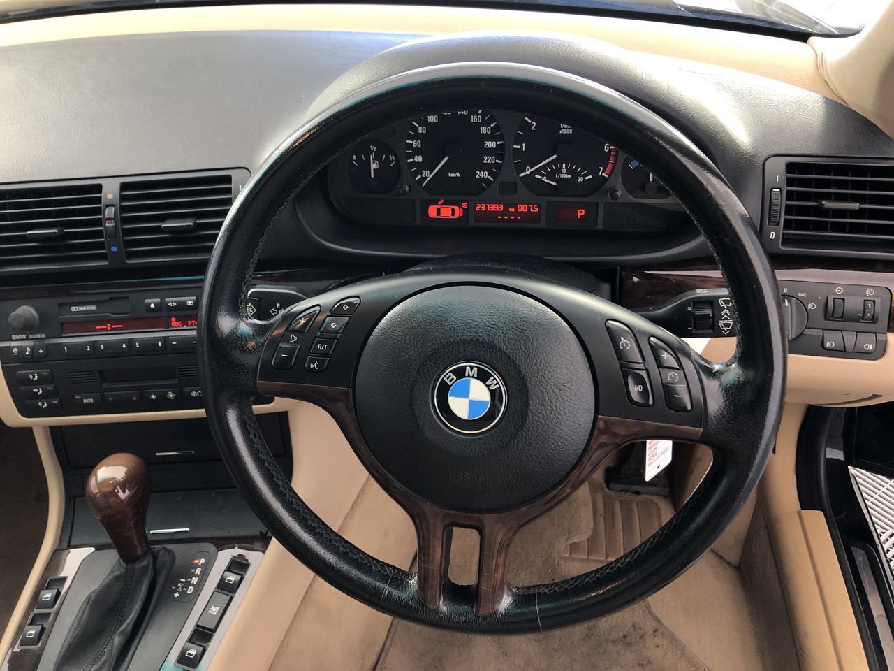 Global Trade Unit 1 Gram (Approx) 999 Pure Silver Coin w/ Certificate