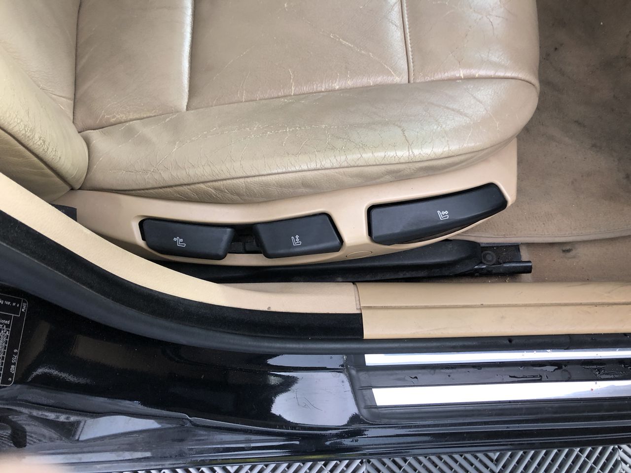 2023 $2 Matilda Light Green Coloured two dollar FIFA Soccer Coin Queen New