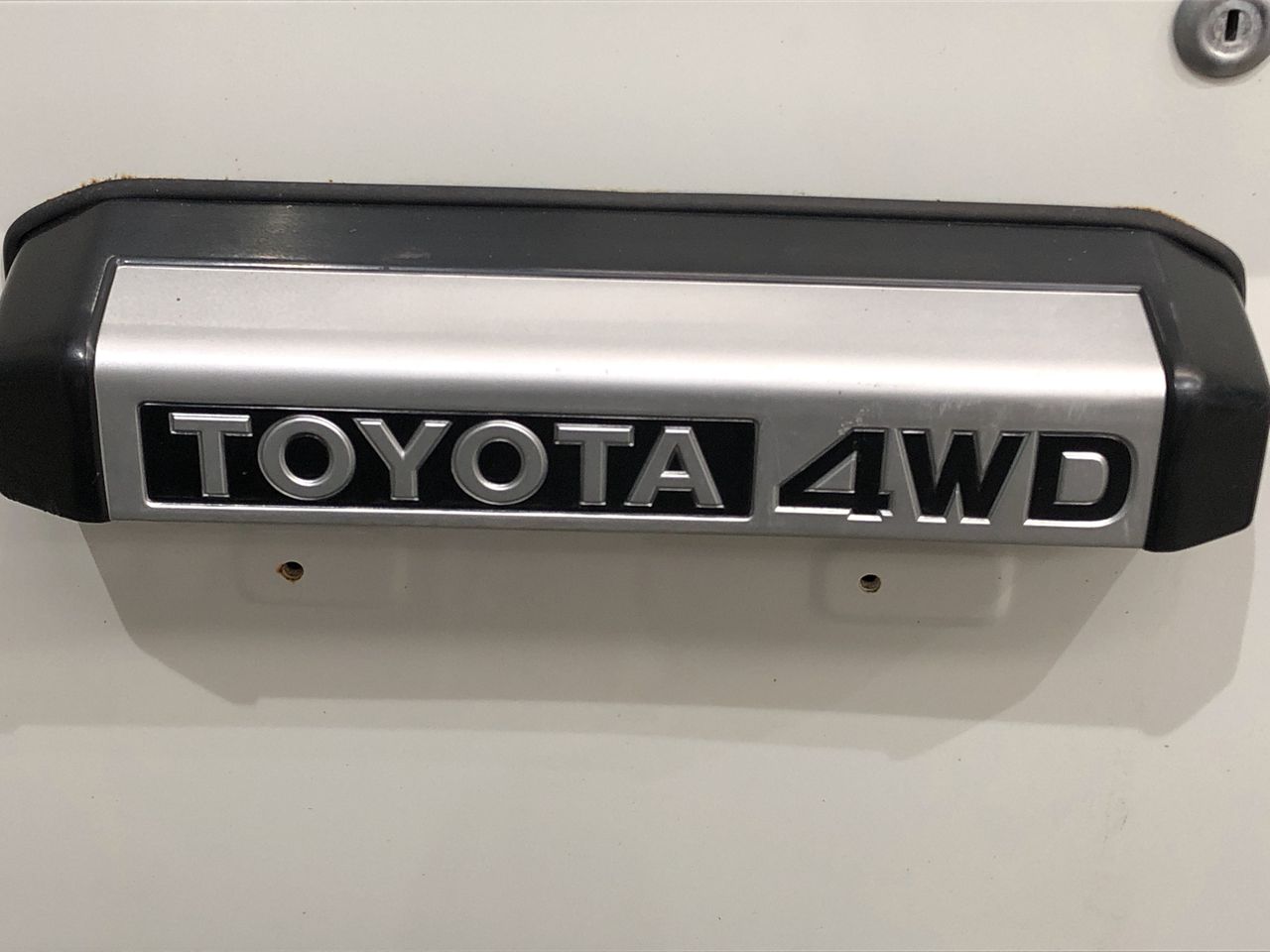 4 Carat round 4 white diamond each CVD Uncertified