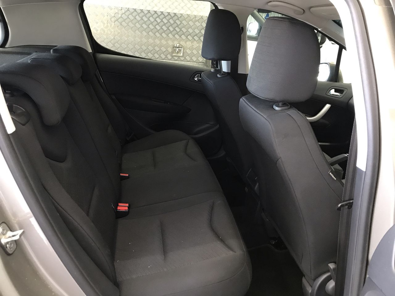 HP ProBook 11 G2 Laptop i3-6100U 4GBRAM/128GB Black