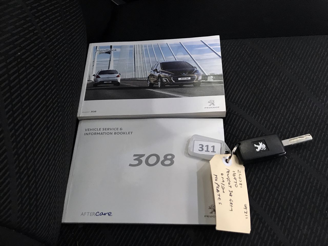 HP ProBook 11 G1 Laptop i3-5005U 4GBRAM/128GB Black