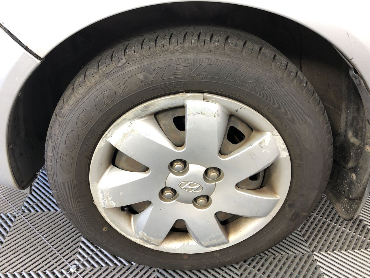 Waterproof  Watch Barrel Shaped Transparent Quartz Watch Popular