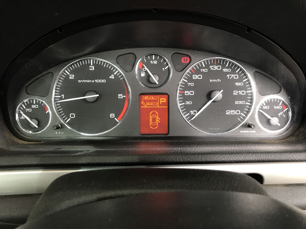 BIJ'OR - Genuine Purple Pearl Long Dangle Earrings in Gold RRP $59