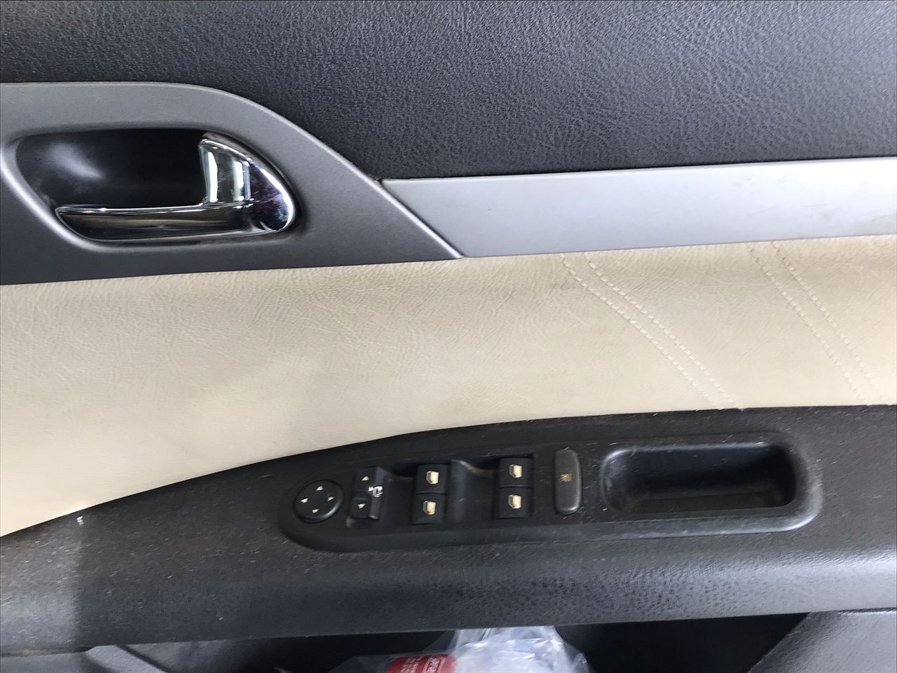 BIJ'OR - Genuine White Pearl & Simulated Diamond Earrings in Gold RRP $59