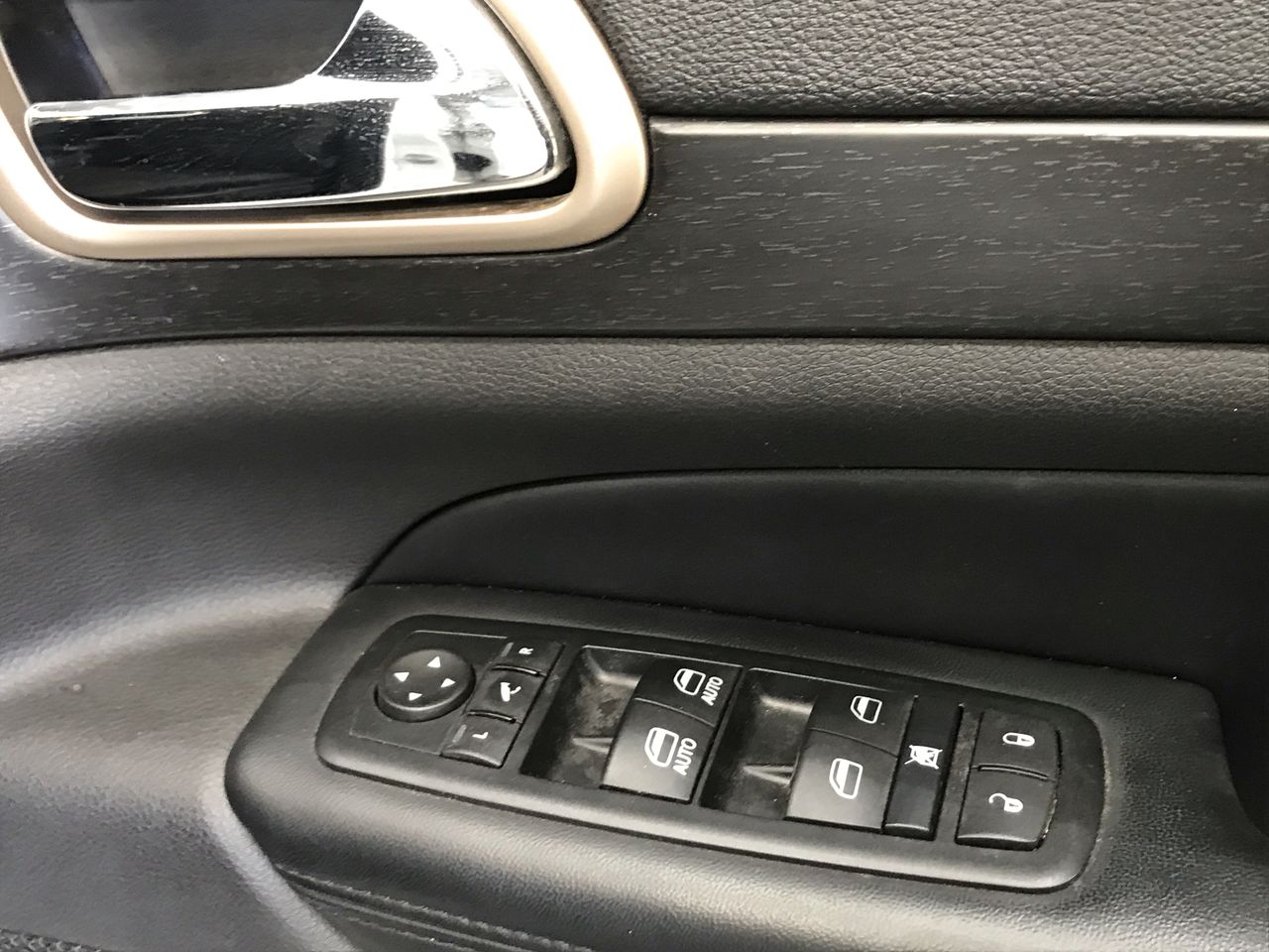 2025 Grand Wood Fired Pizza Oven - Marine Embossment