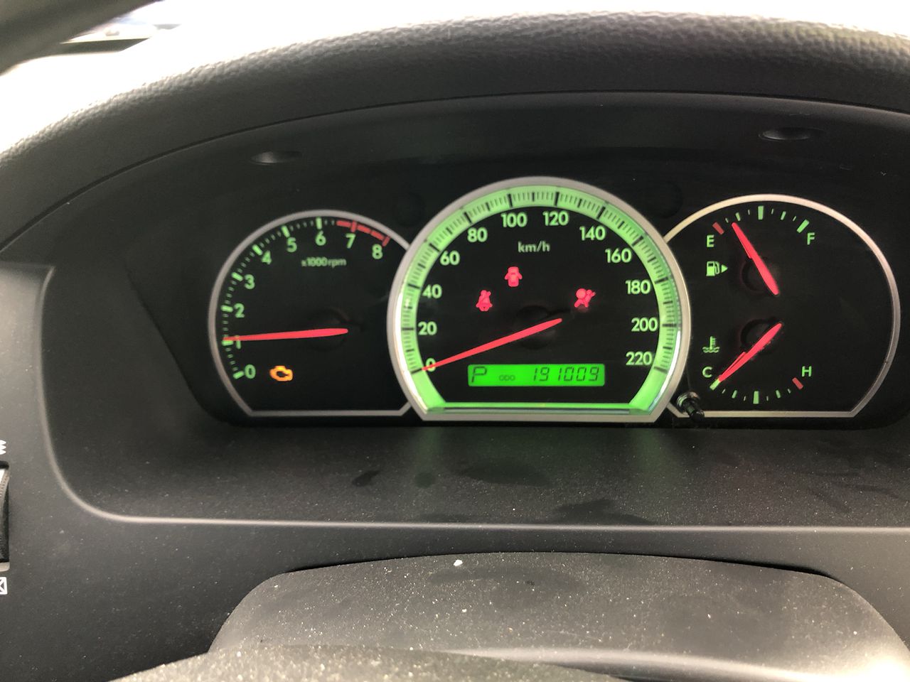 Cute Giraffe Keyring