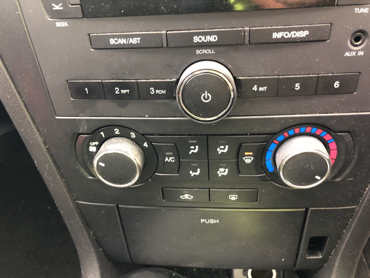 Cute Minimalist Footprints Bracelet in Rose