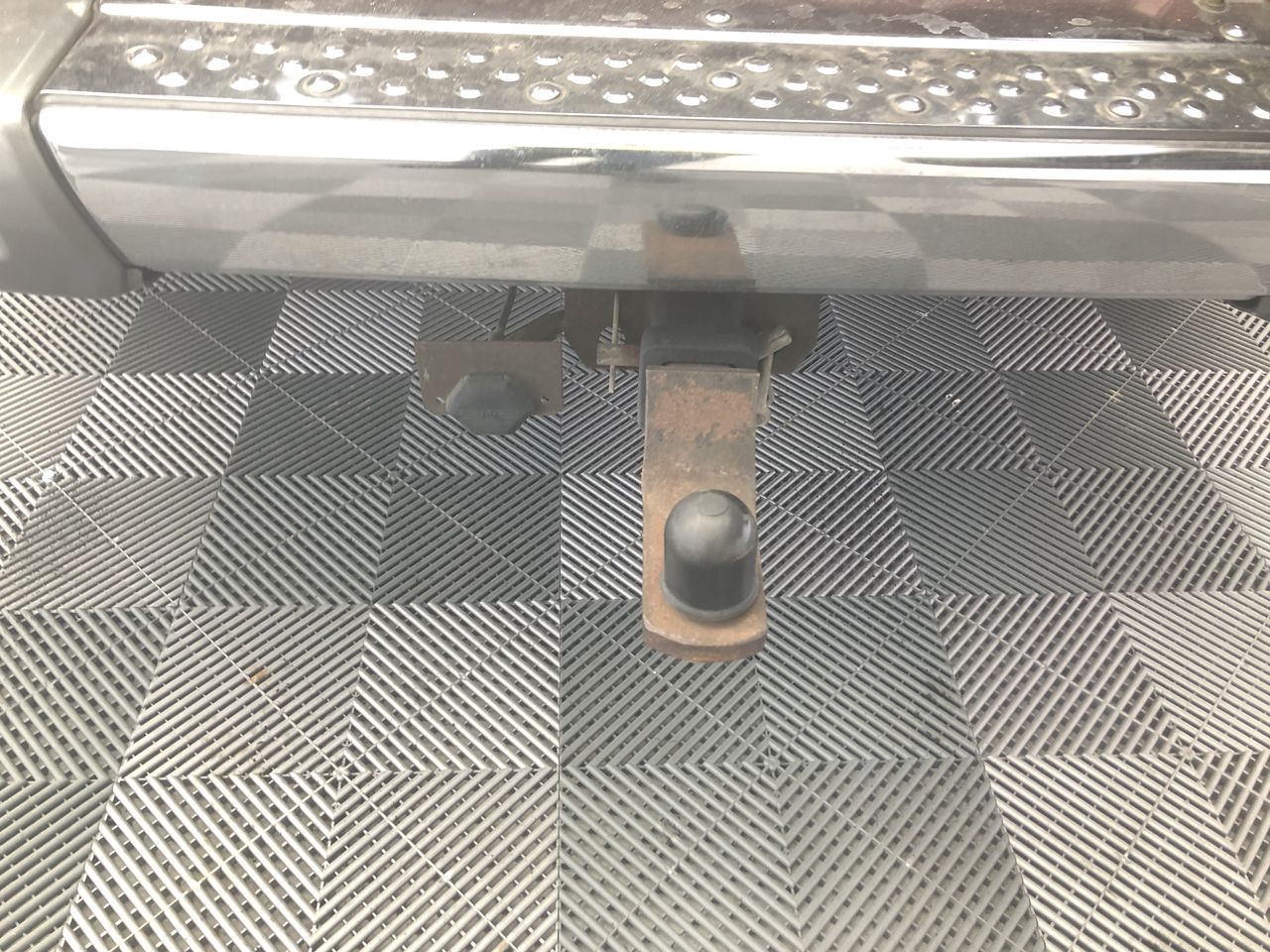 Hentley Farms The Beauty Shiraz 2017 (2x 750mL), Barossa Valley.