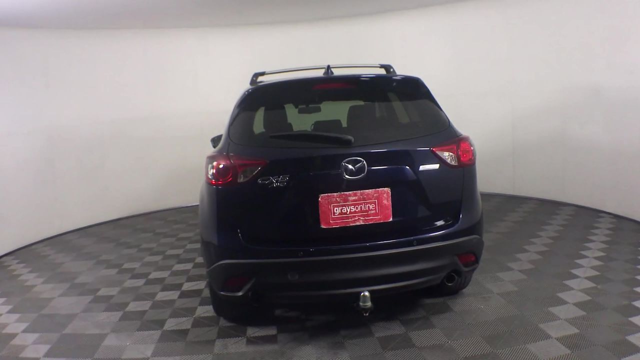 FLOWER DIAMOND RING YELLOW GOLD NATURAL DIAMOND