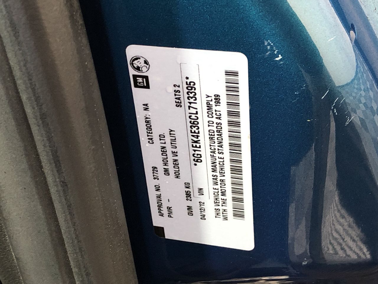 RUSSELL HOBBS Classic Toaster 2 Slice, Silver, RHT12BRU. NB: Used & Slightl