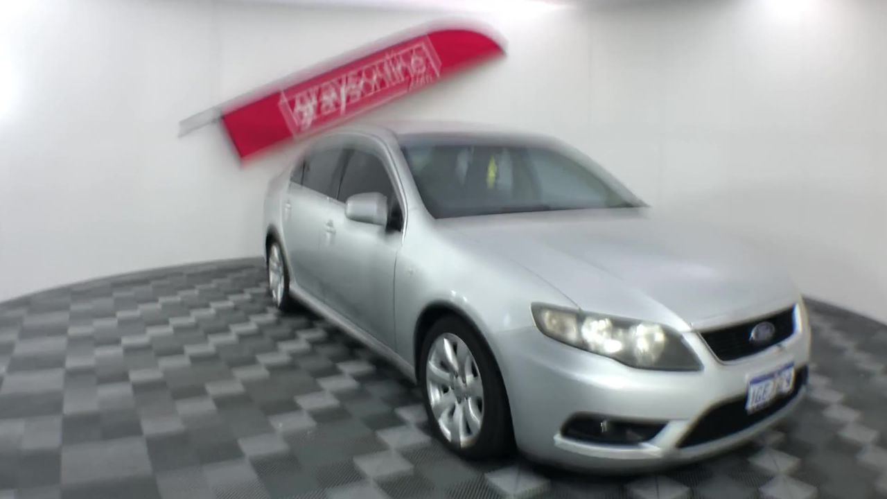 <p>2006 Volvo FM9 8 x 4 Cab Chassis Truck</p>