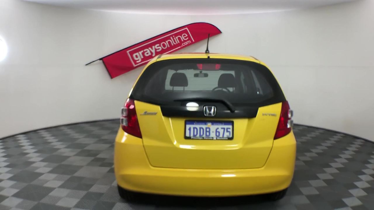 Elephant in the Room Buttery Chardonnay (6x 750mL).