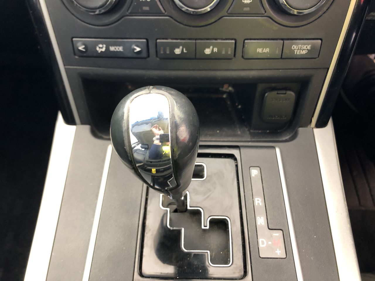 St Huberts The Stag Chardonnay (6x 750mL).