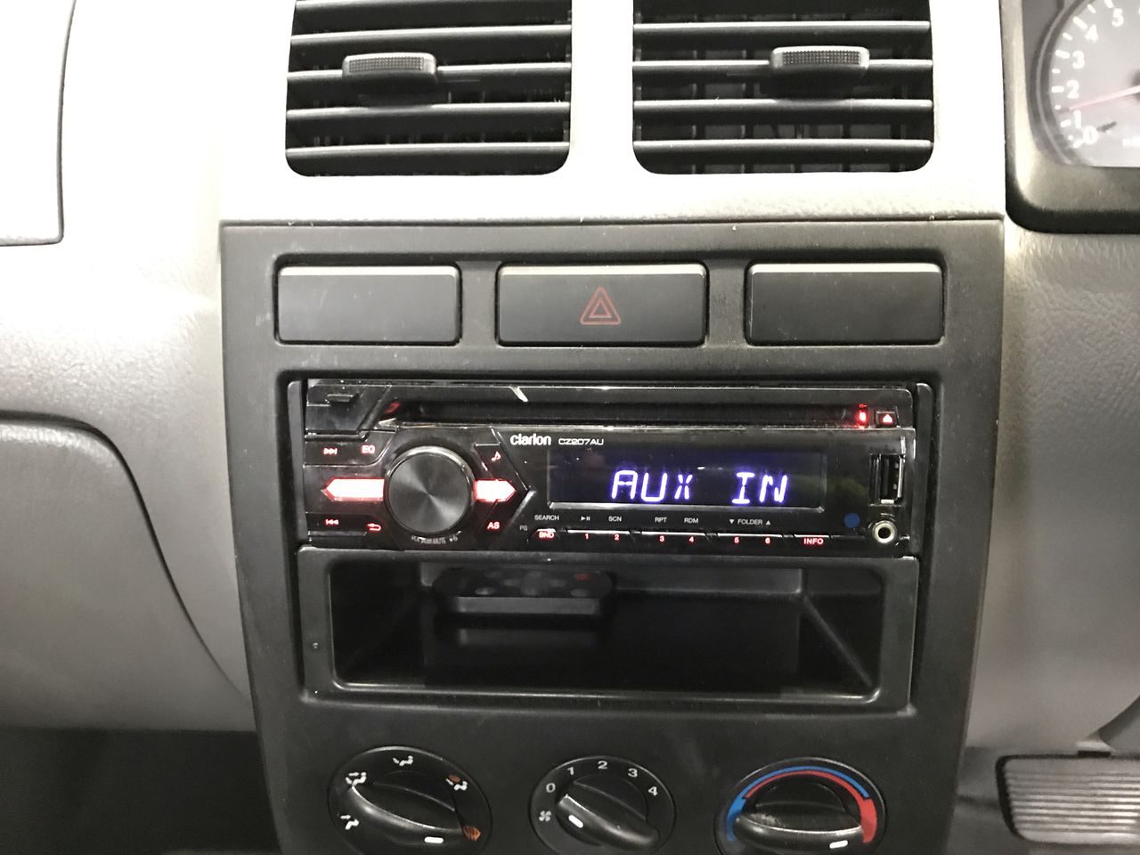 National TR-555DU Transistor TV&Sony AC-3000P AC Power Adaptor&Sony VO-3800