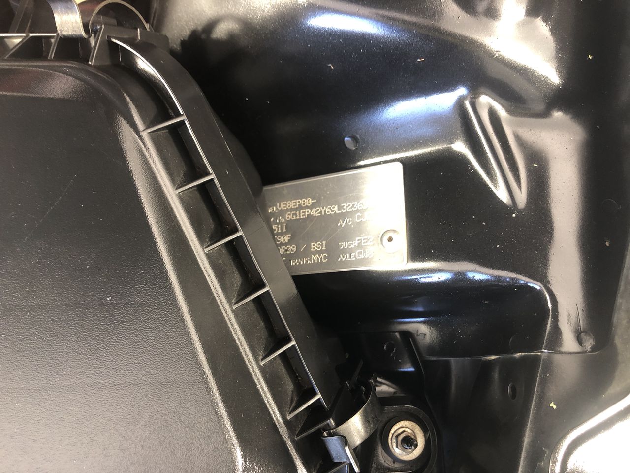 END OF LEASE SALE: Bluetooth record players