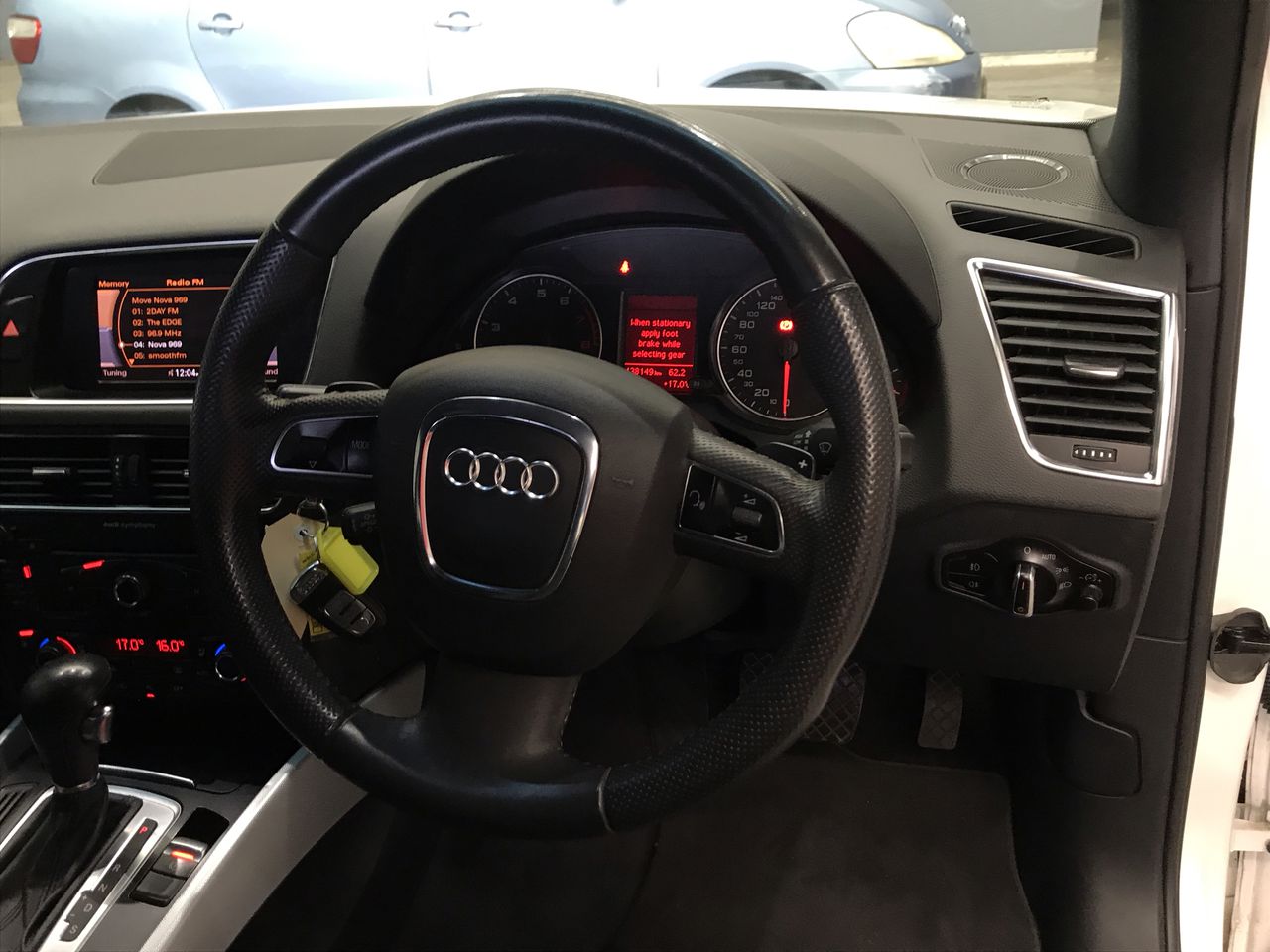18K/Italy Gold Filled Earring -(18K/Italy)-Warranty Quality-Bonus Gift