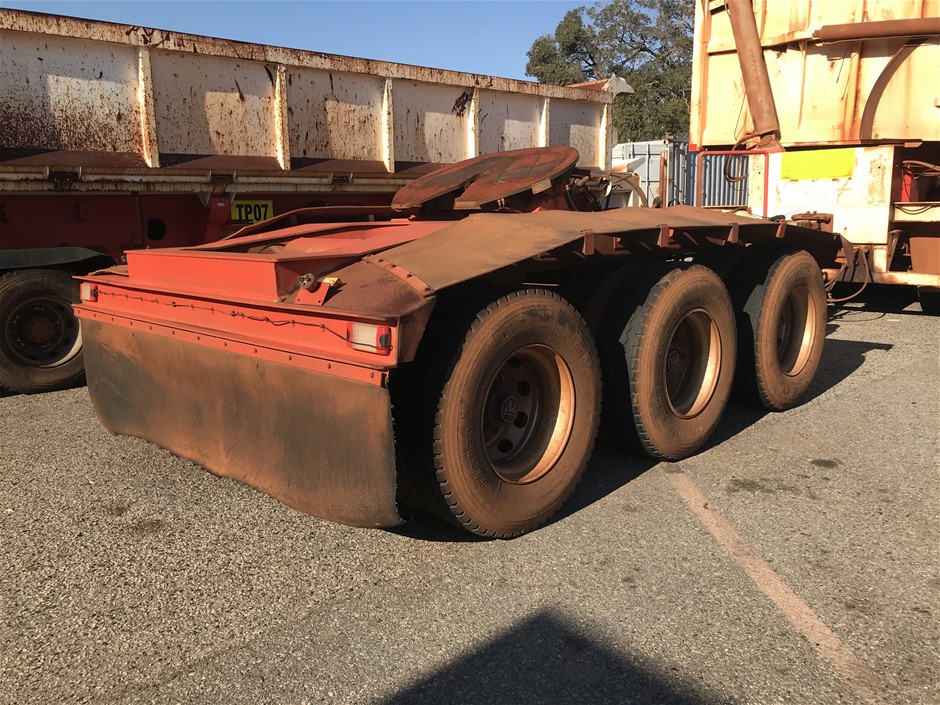 Dual Ram Hydraulic Grapple Attachment to Suit 3T Excavators (Unused),