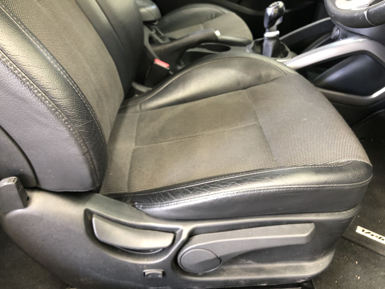 2008 Volkswagen Passat CC 125TDI Auto FWD Coupe