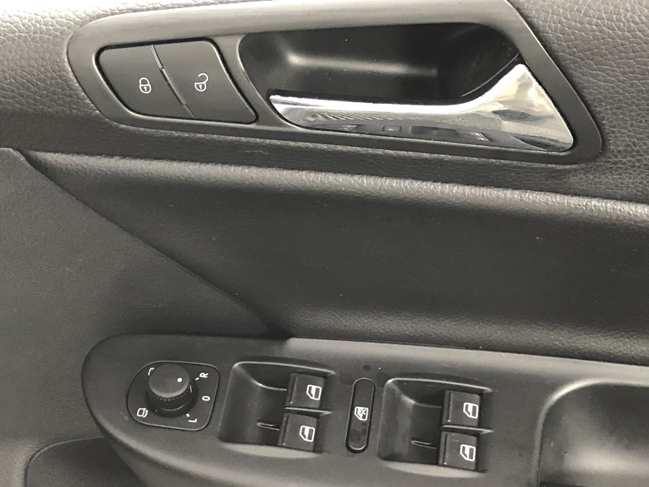 2016 Volkswagen Amarok TDI340 2H Turbo Diesel Manual Dual Cab