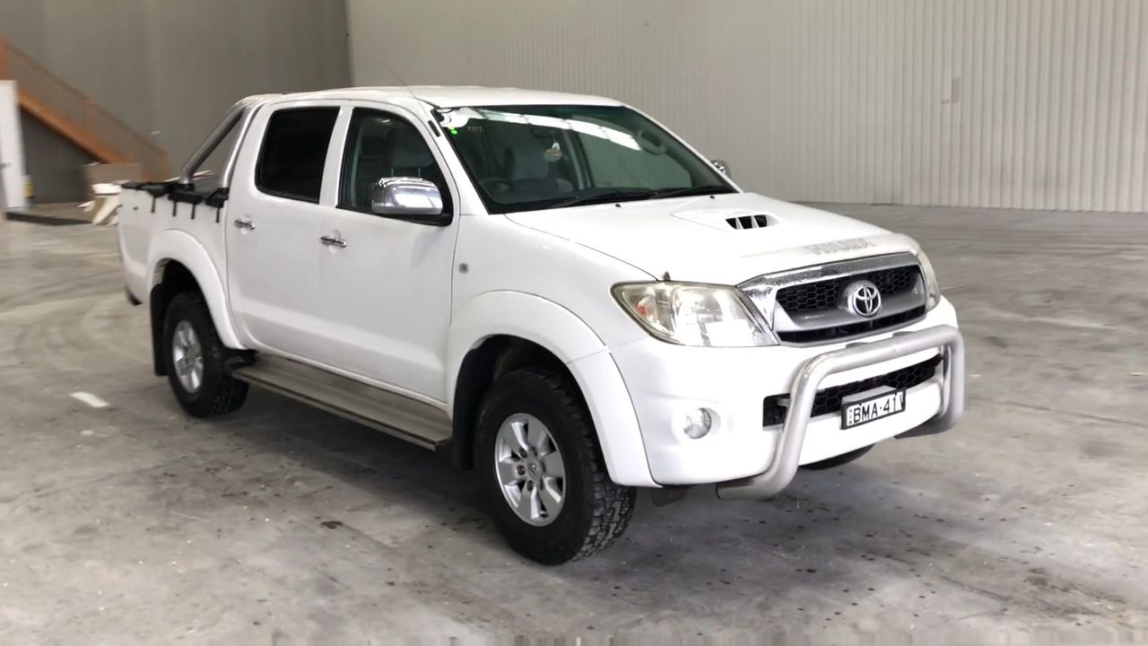 NEW 2016 "COBRA" M/Car Series 2 1 0z HGE 999 24k Gold Coin LTD 2,500