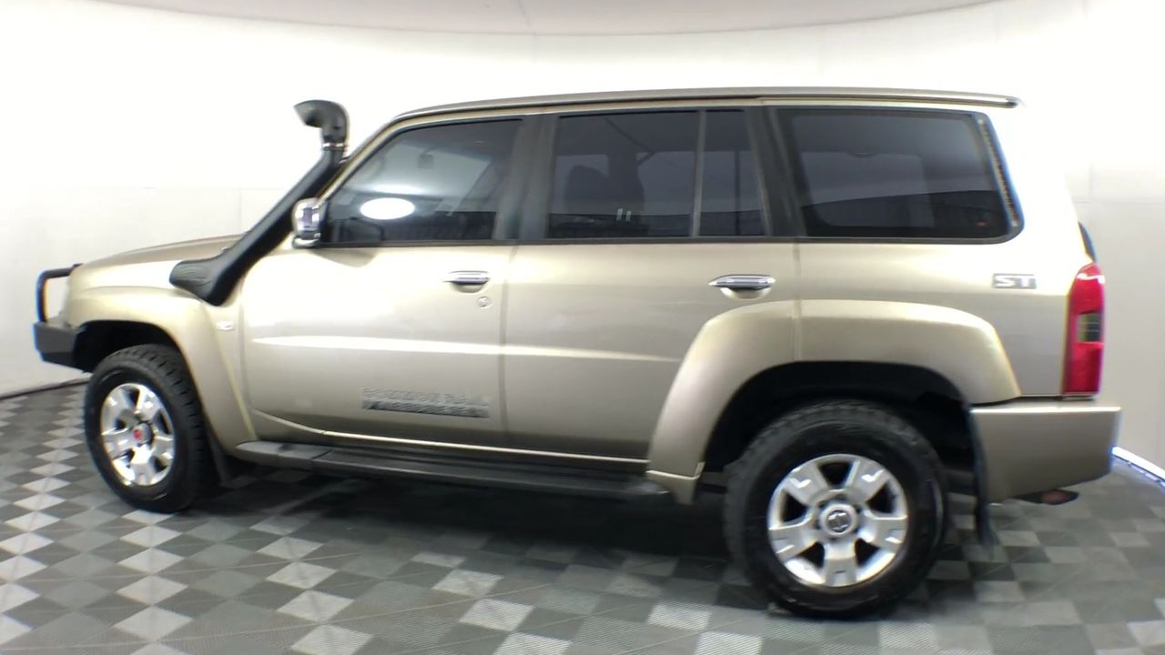 2006 Mitsubishi Pajero Exceed Petrol
