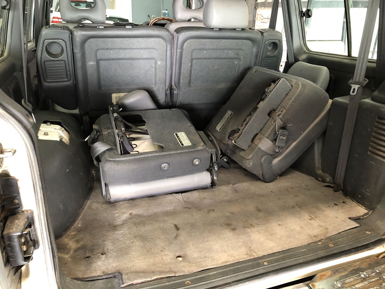 <p>2008 Mitsubishi Rosa Motorhome</p>