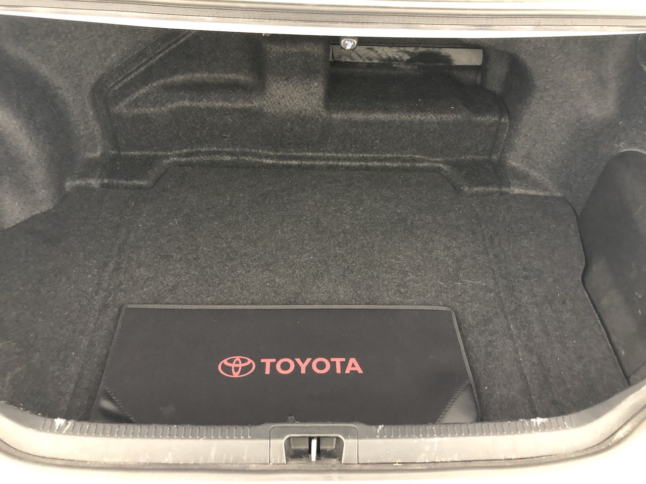 CLOSING DOWN SALE: 2X Gas Heaters