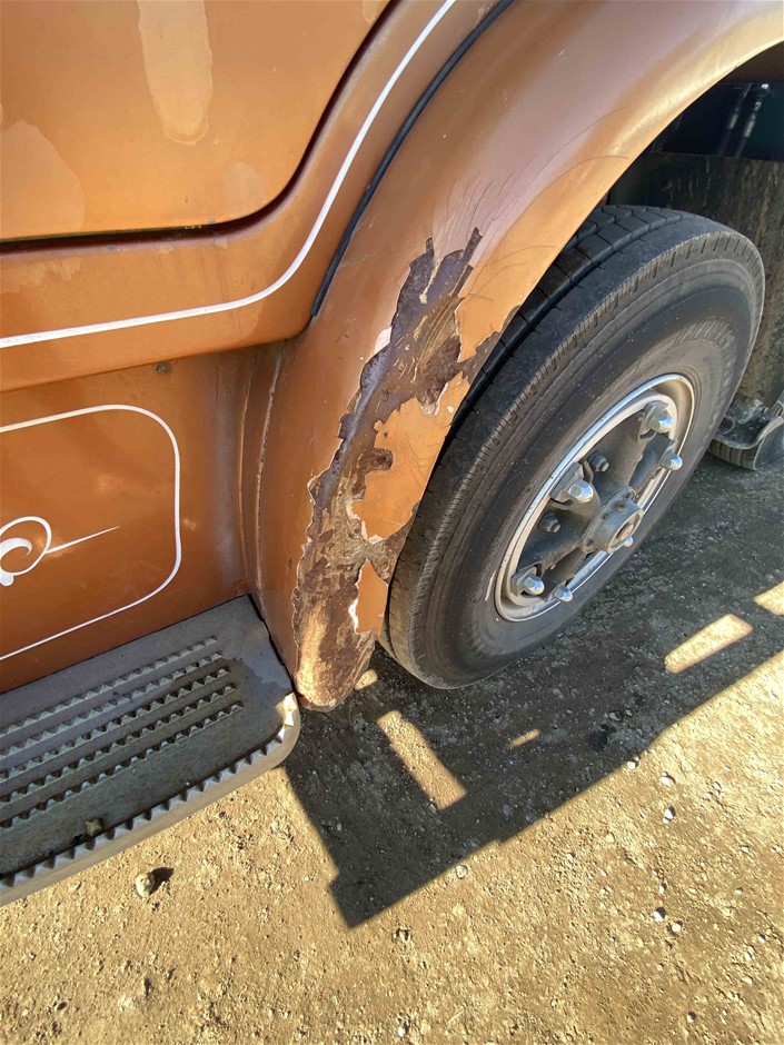 Bradman 5 Dollar Bi Metal Coin on Card of Issue 1996 Issued by RAM