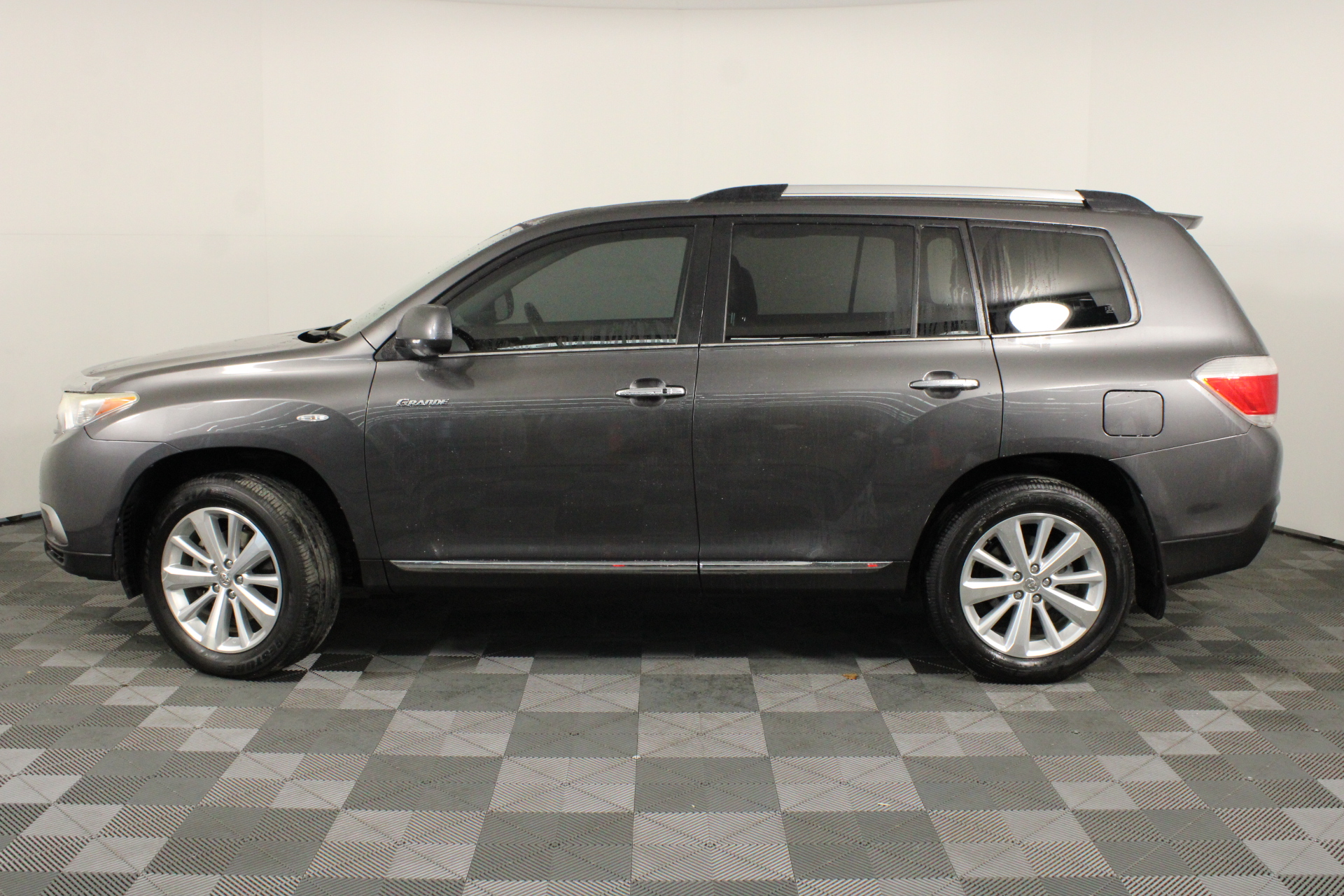 2017 Toyota Kluger Grande 7 Seat SUV