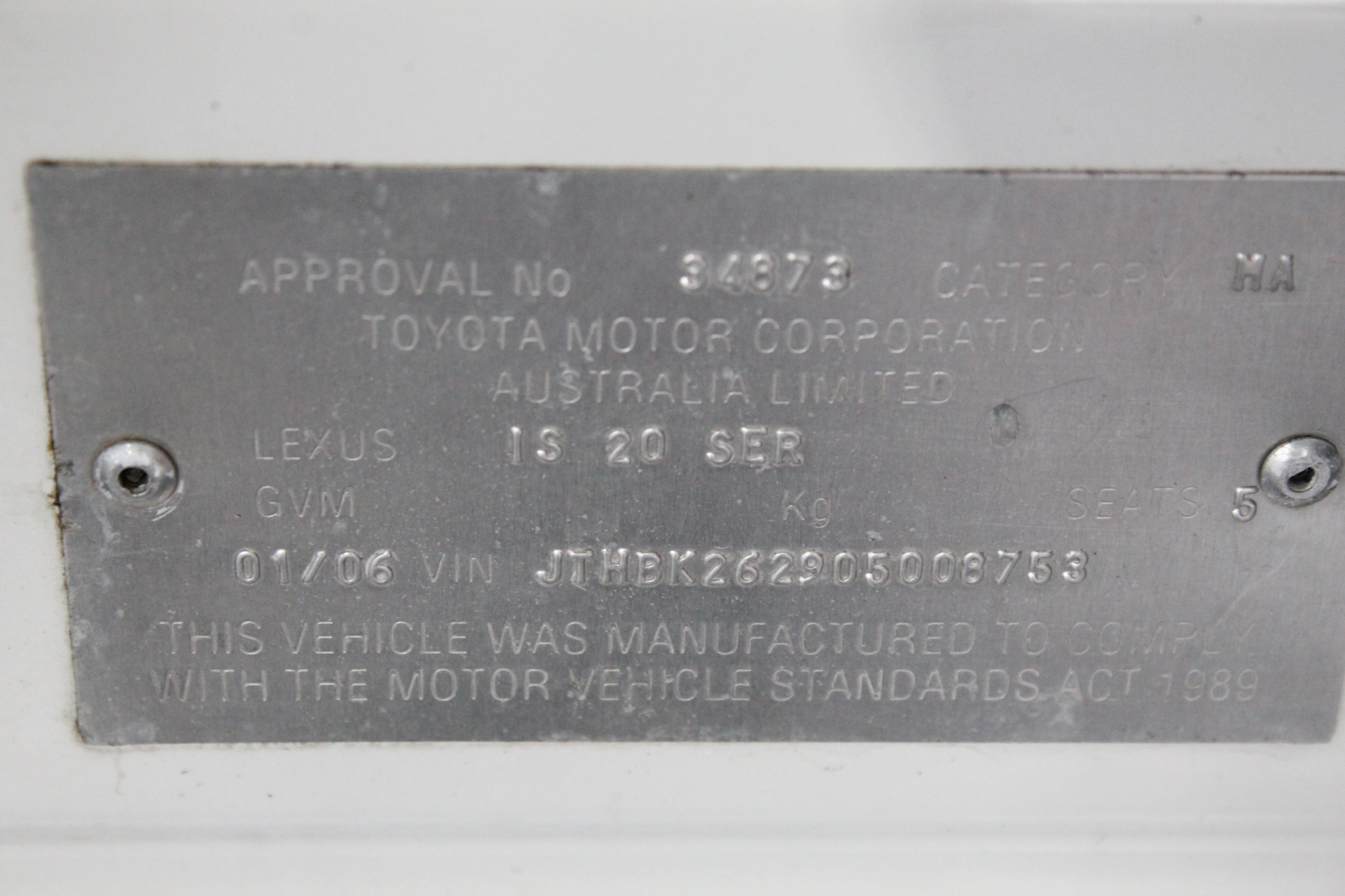 Quantity of 1 26.5-25 Earthmoving Tyre(Unused)