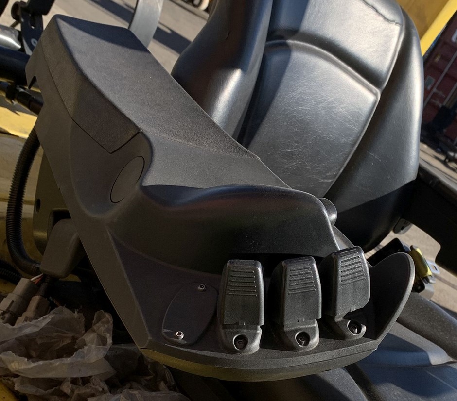 Toilet Portable - Sewer Connect - Glendenning