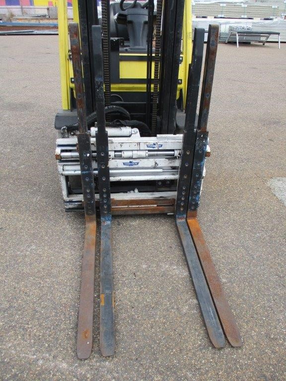 Quantity of 2 17.5-25 Earthmoving Tyres (Unused)