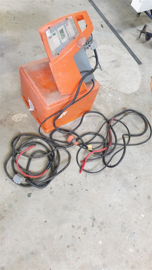 14x ZIP Hot Water Systems & 1x Water Cooler - Glendenning