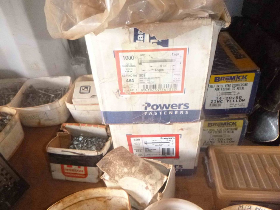 <p>Pallet Lifting Table</p>