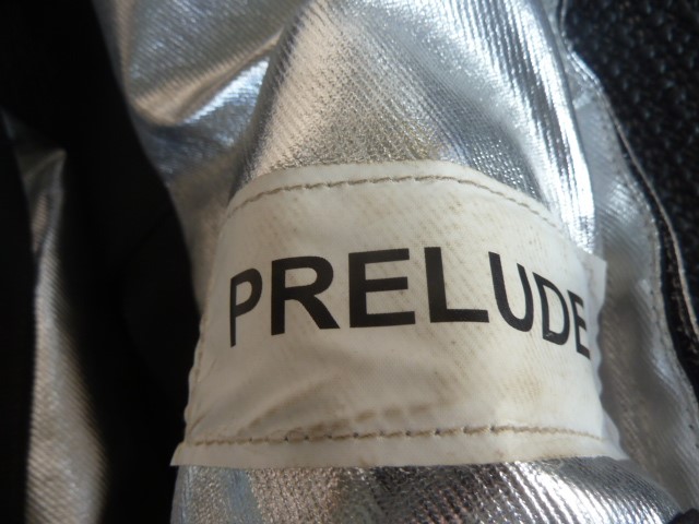 0.08 white baggette diamond