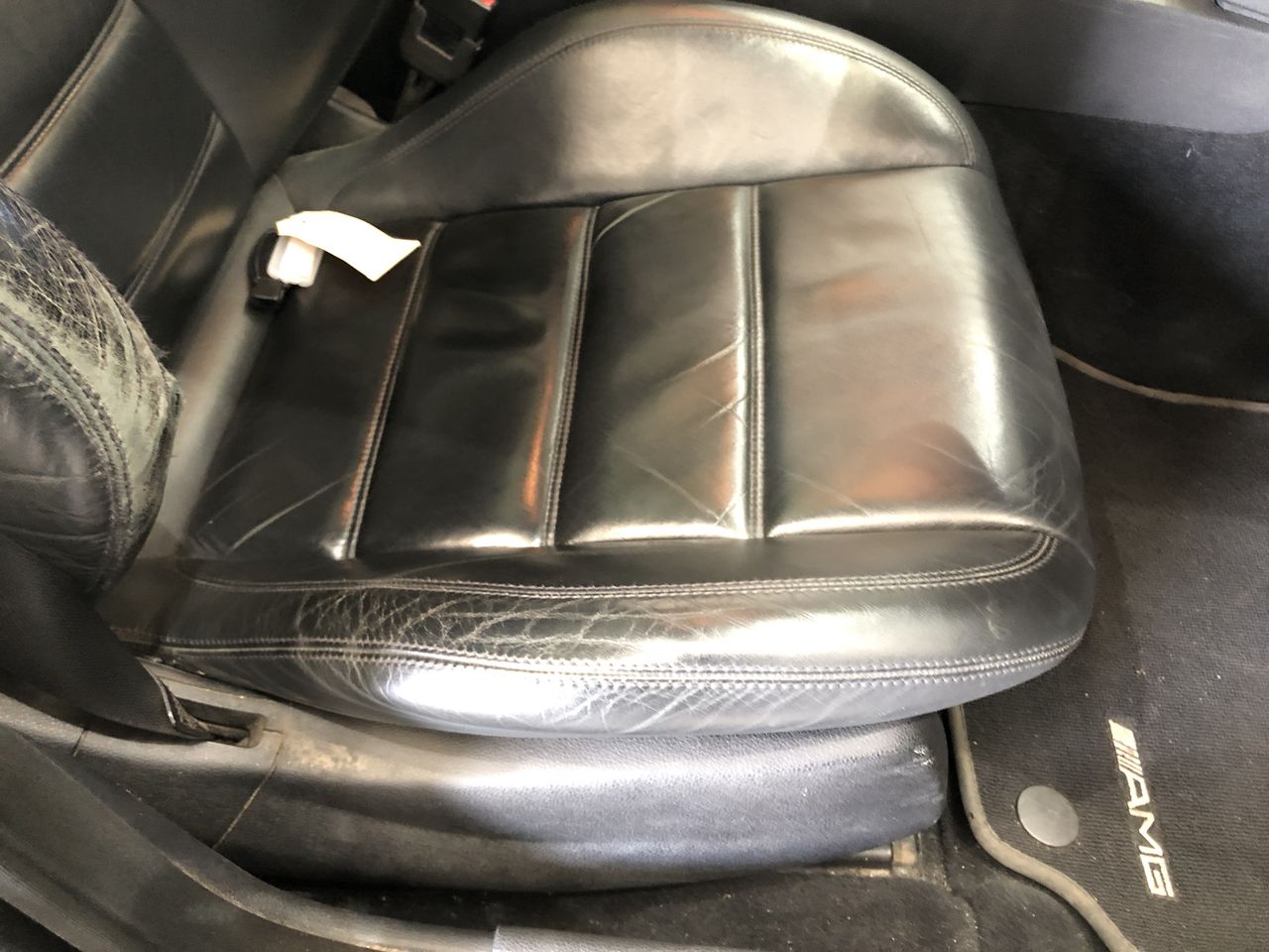 <p>1997 Mustang 3200 Boat</p>