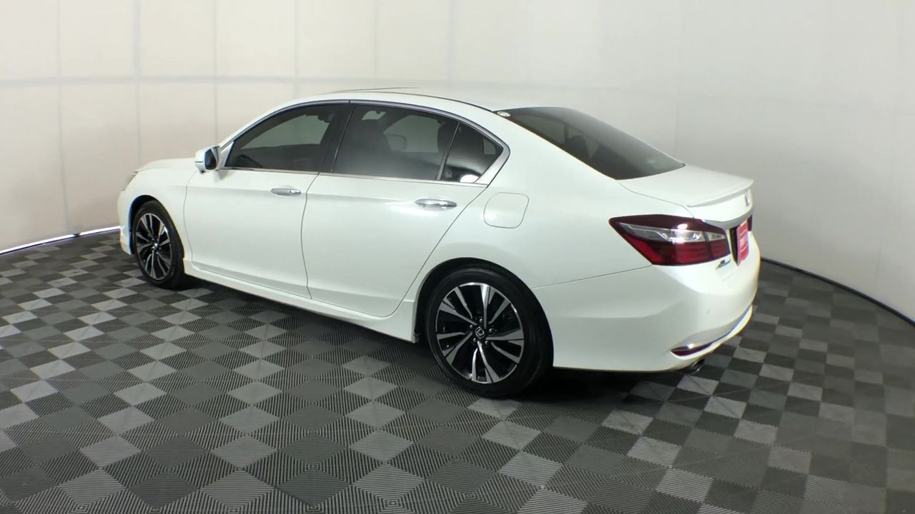 Saltbush Pinot Grigio 2025 (12x 750mL) SEA