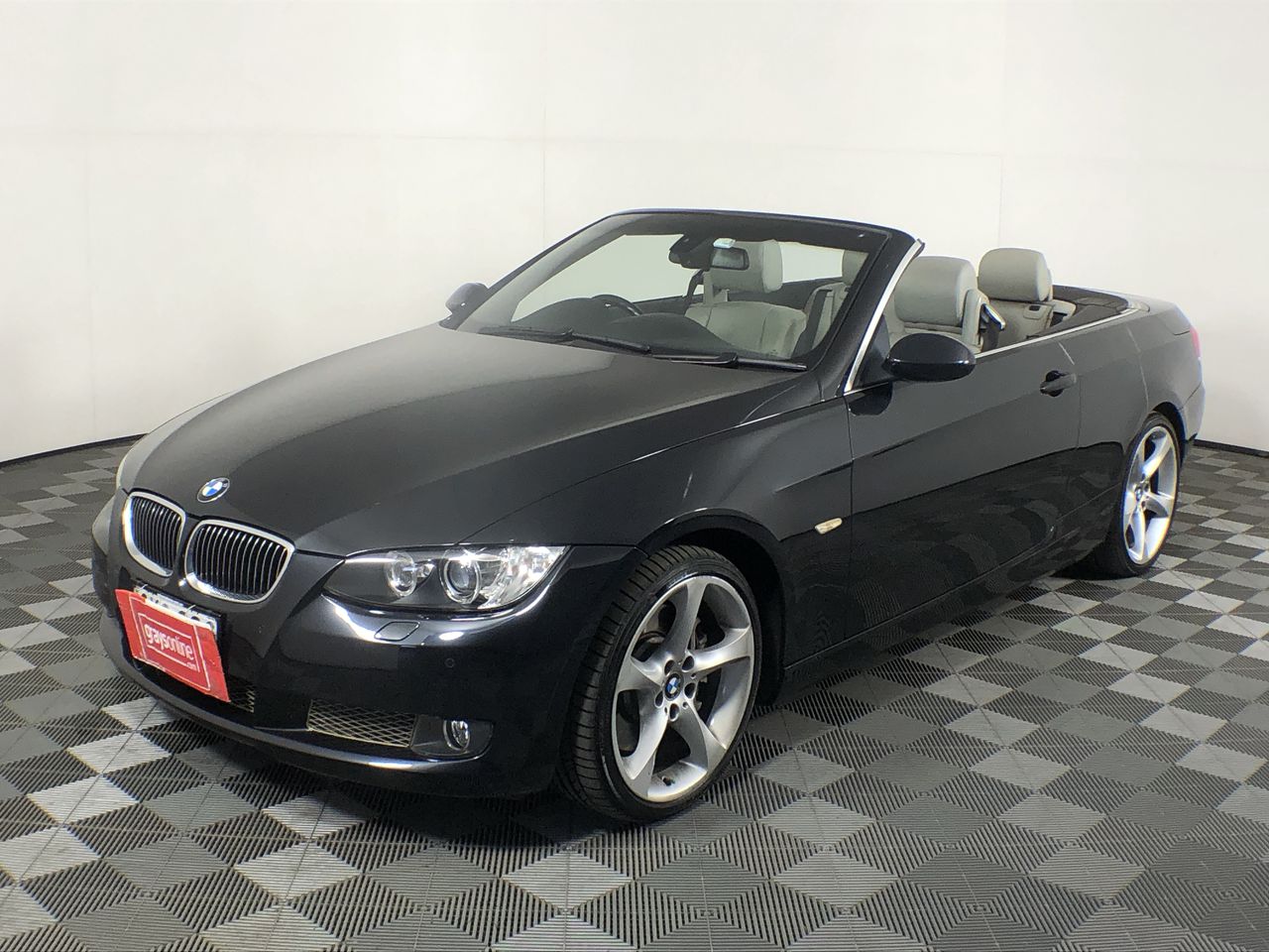 6mm Amethyst & Baroque Pearl Dangling Earrings.