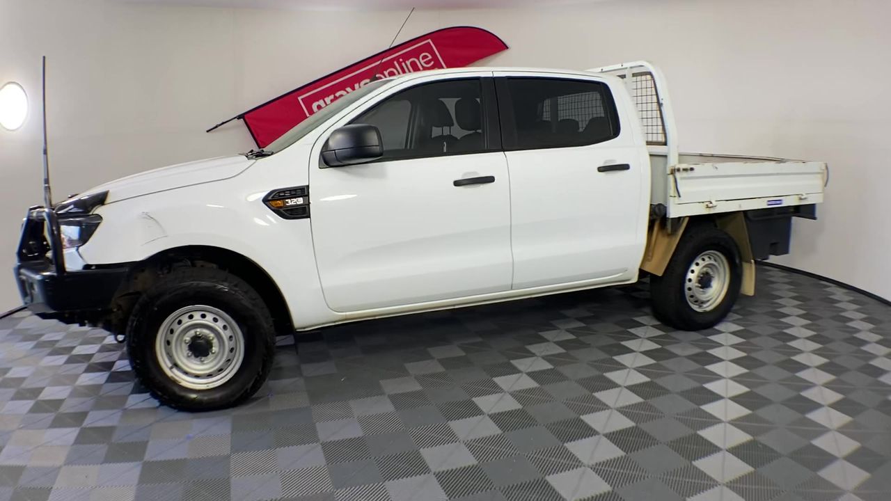 2002 Mitsubishi Delica Chamonix Petrol IMPORT