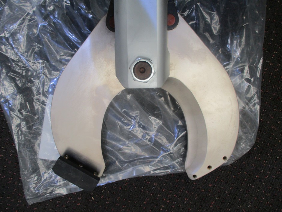 <p>2100 Litre Stainless Steel Storage Tank</p>