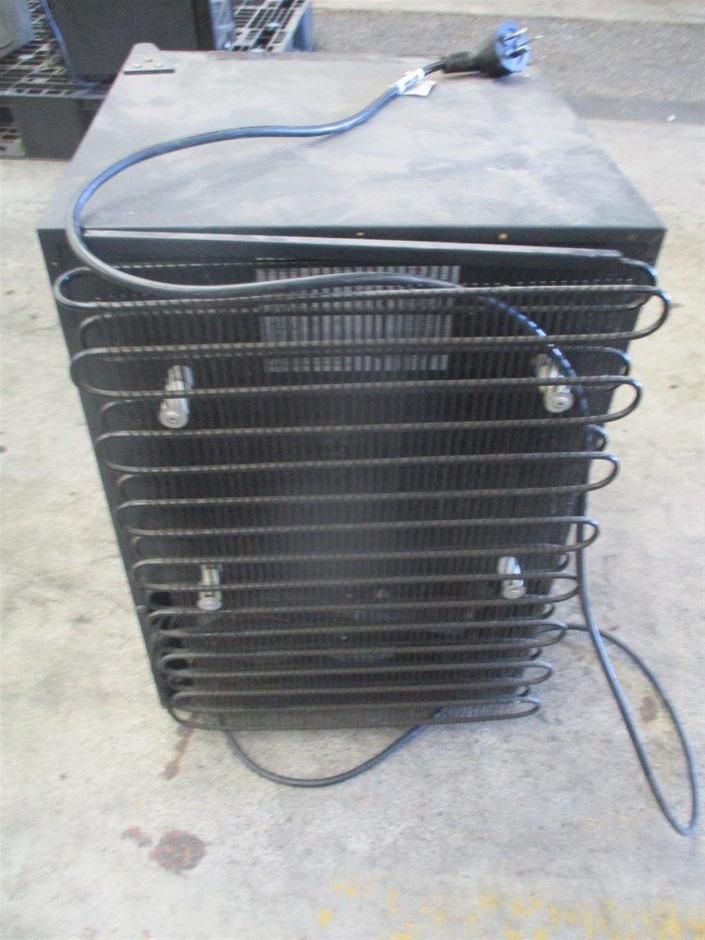 <p>Sterling Heat Transfer Bare Shaft Pump</p>