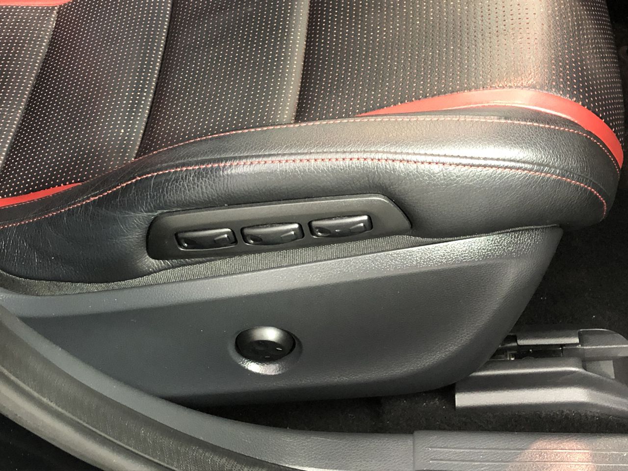 <p>Control Panel and Digital Soft Starter.</p>