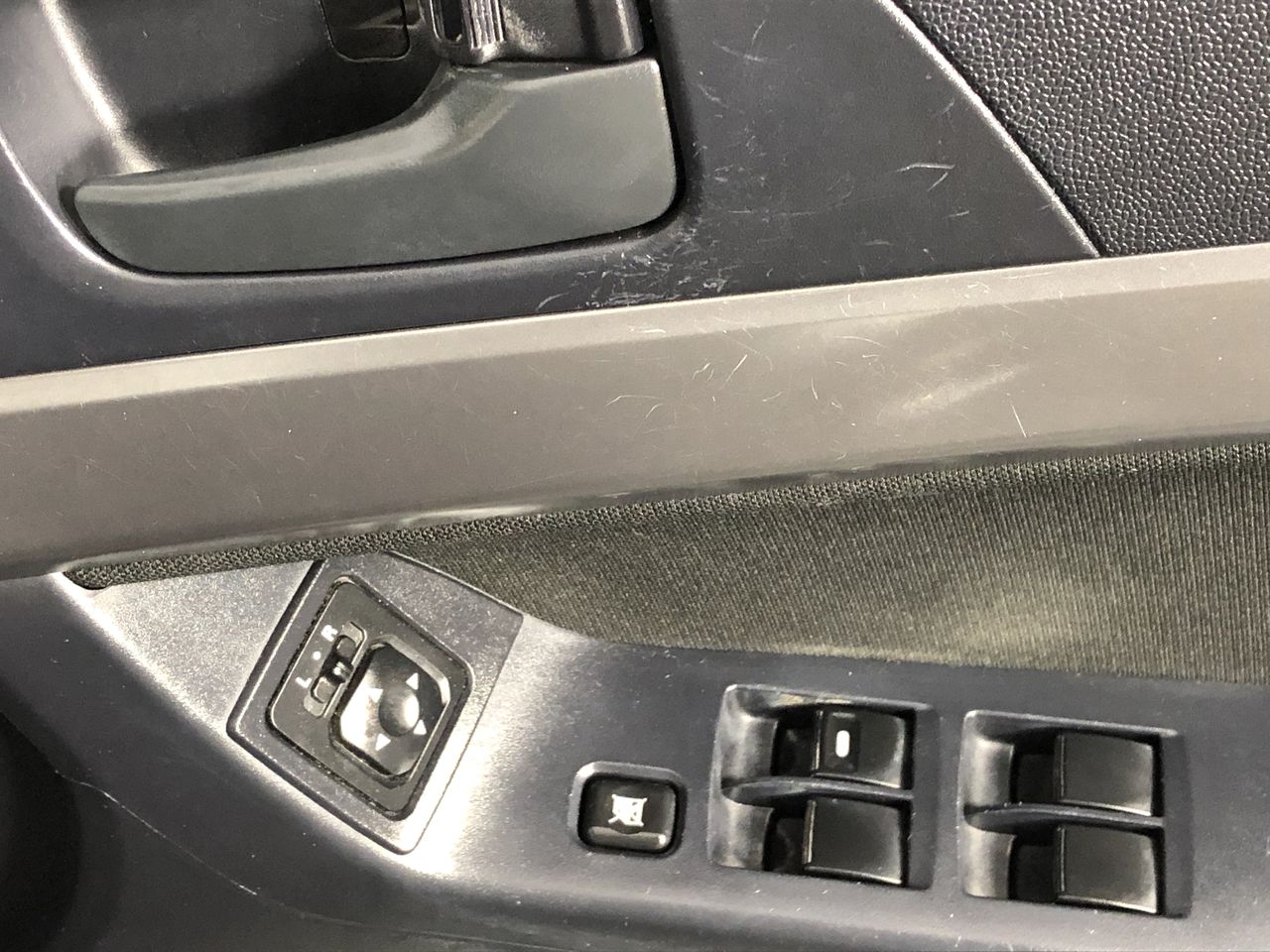 GENUINE 2022 ISUZU D-MAX X-TERRAIN FRONT BUMPER BAR DMAX COVER FASCIA