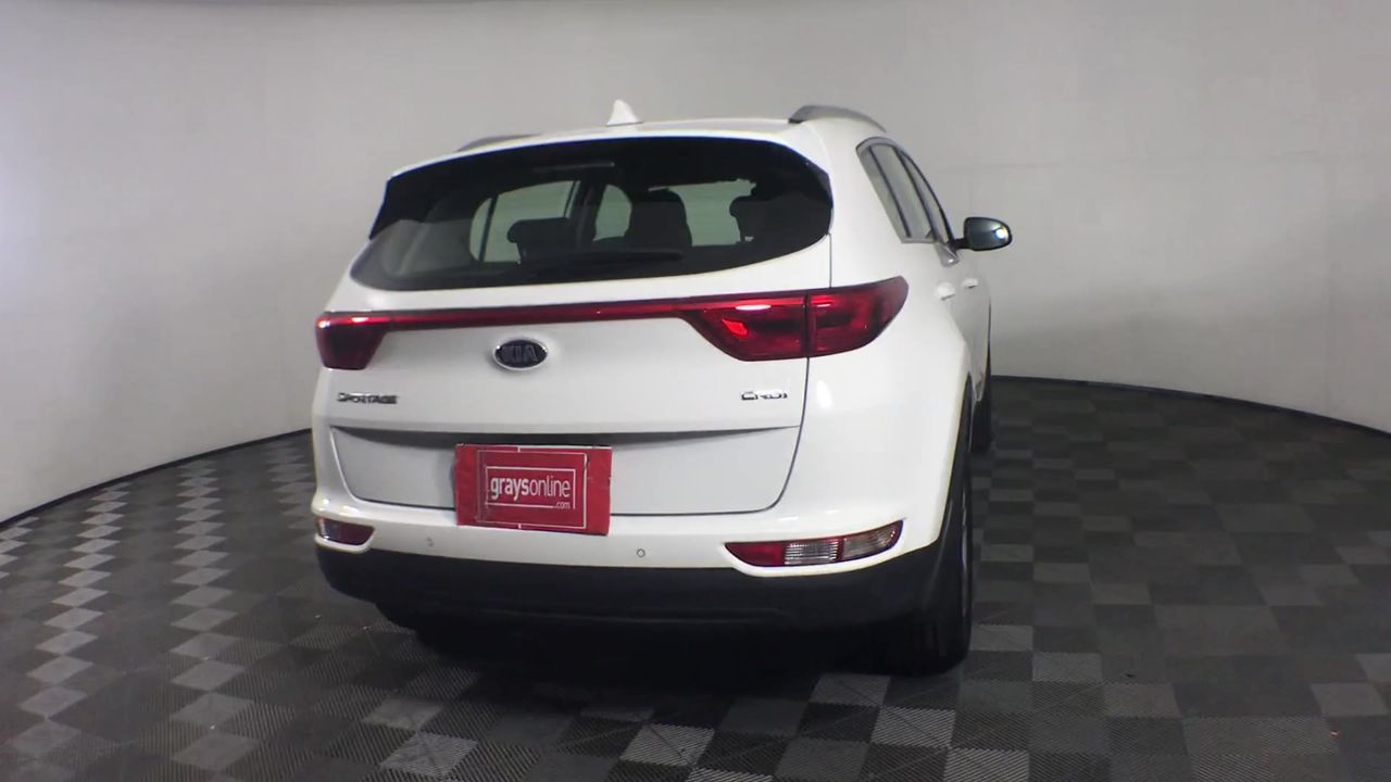 2014 Holden Cruze SRi Hatch (Petrol) (Manual)**sold registered to All buyer