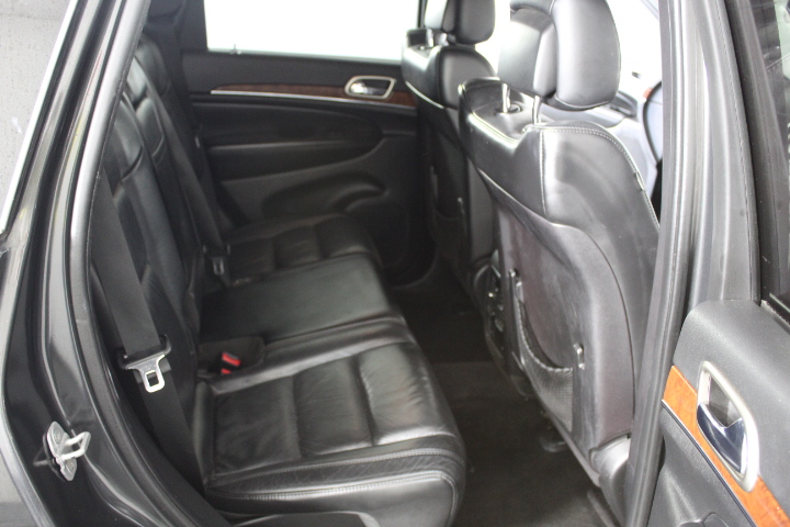 Silver Chain Necklace With Octagonal Smoky Quartz Pendant