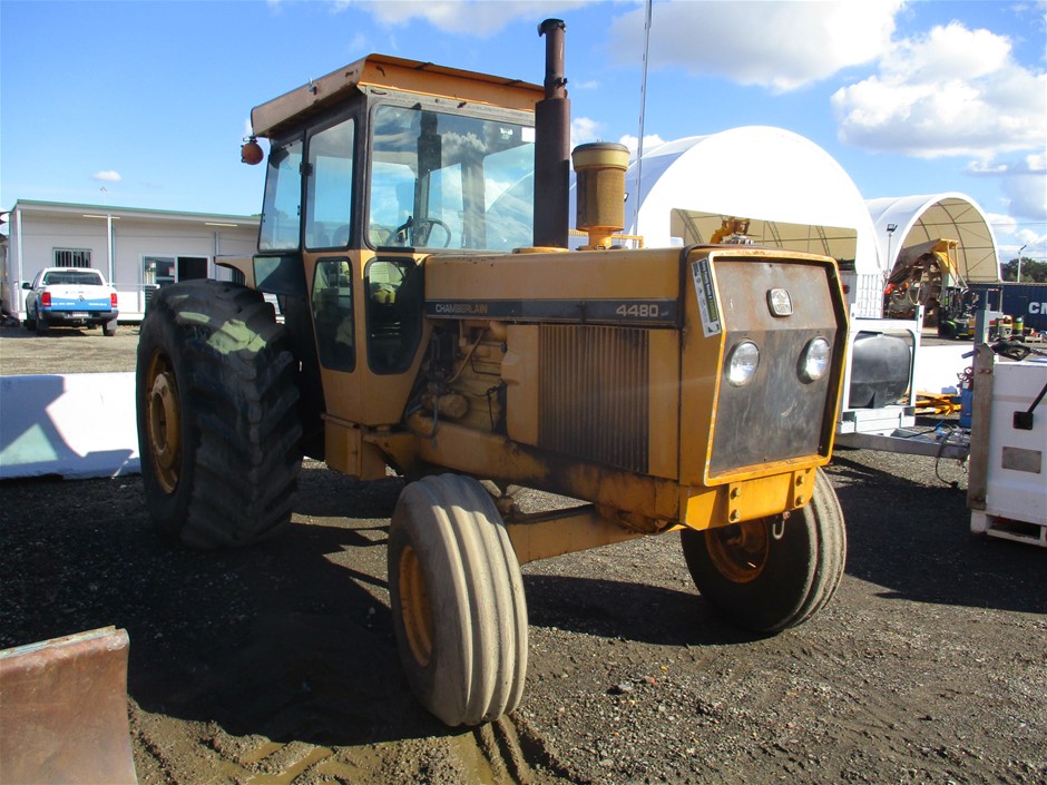 Chamberlain 4480 Tractor Auction (00117026941) Grays Australia