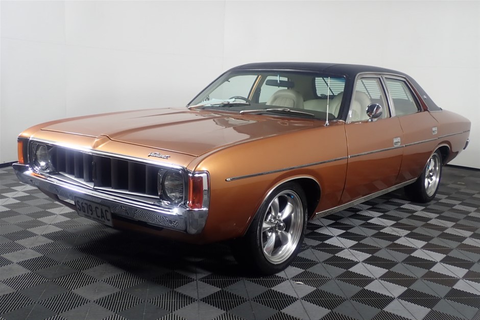 1974 Chrysler Valiant VJ sedan Automatic Sedan